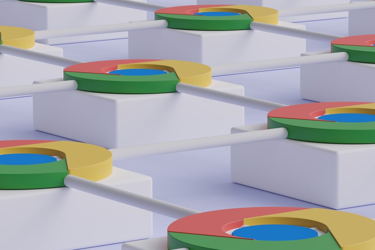 Des extensions Chrome malveillantes usurpent l’identité de Fortinet, YouTube et des VPN pour voler vos données